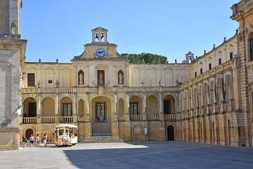 Fototapeta na wymiar Italy, Lecce, Duomo square, cloister of the Catholic seminary. View and architectural details.