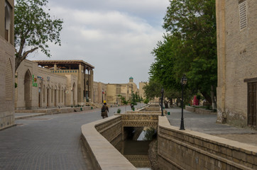 Fototapeta premium Ancient buildings in the old town of Bukhara, Uzbekistan. Central Asia