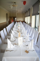 Gedeckter Tisch