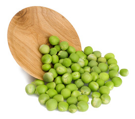 Green peas in a Cup isolated on white
