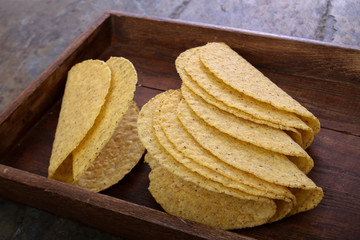 taco shells empty