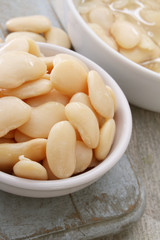 washed butterbeans in white dish