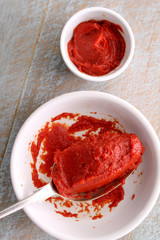 tomato puree paste