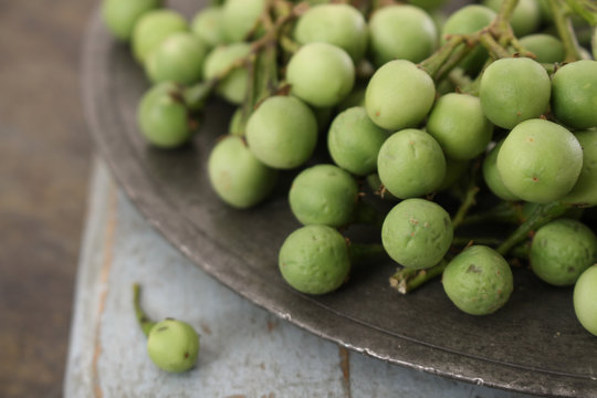 fresh Pea Aubegine bunch