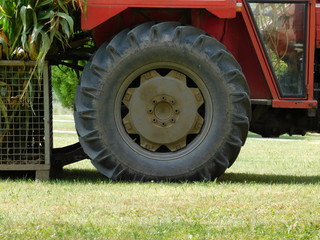 tractor