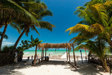 Obraz na płótnie Canvas Tropical beach setting on Isla Holbox, Mexico