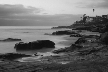 Sea View Greyscale