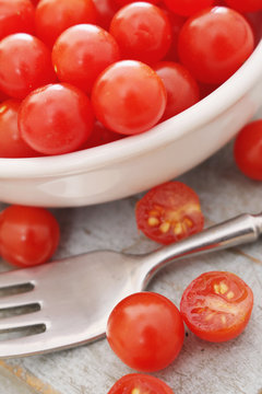 baby tomato tomberries