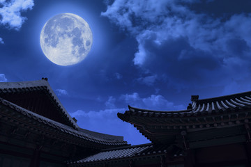 A full moon can be seen in Chuseok, Korea's Thanksgiving Day.