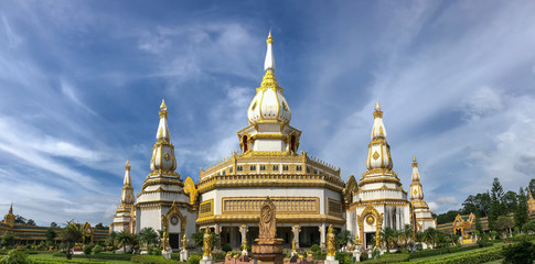 Phra Maha Chedi Chai Mongkol.