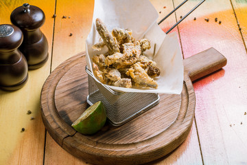 fried surmullet on board