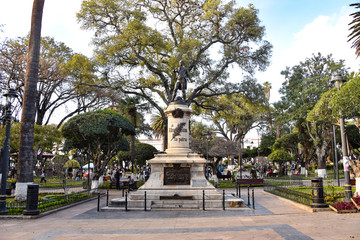 Fototapeta na wymiar Statue of Antonio Jose de Sucre, the first Bolivian president, in Plaza 25 de Mayo, a UNESCO World Heritage Site in Sucre, Bolivia