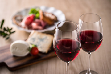 赤ワインと料理