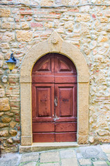 door with wooden arch craft of ancient building
