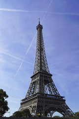Fototapeta na wymiar Eiffelturm, Tour Eiffel, Champs de Mars, Paris, Île-de-France, Frankreich, Europa