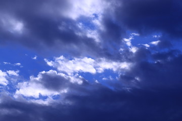 Obraz premium どんよりとしたそら