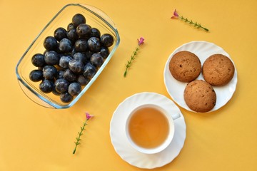 oatmeal cookies with green tea