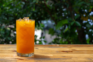 glass of orange juice