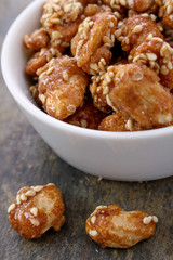 flavoured caramelised sesame mixed nut snacks