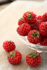 hybrid strasberry fruit in dish