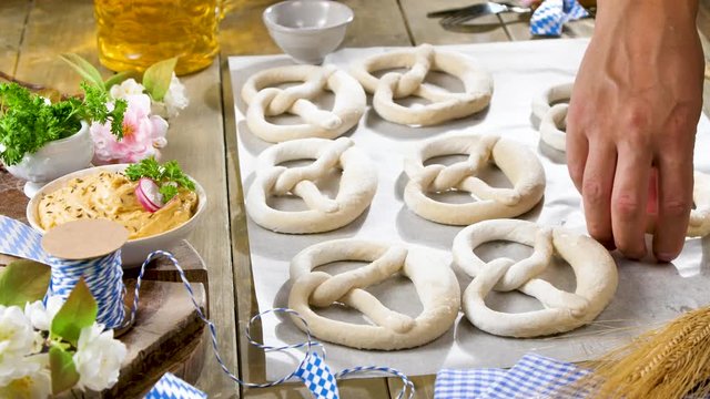 Bayerische Spezialit&auml;ten Video