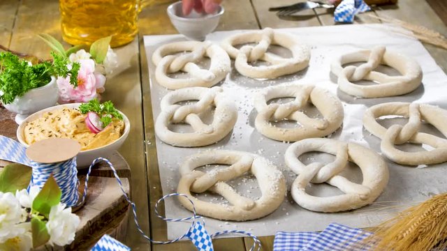Bayerische Spezialit&auml;ten Video
