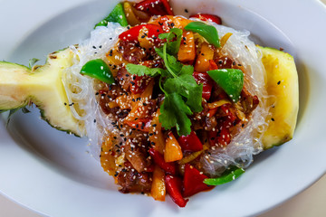 Pineapple with rice noodle and pork