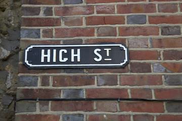 Fototapeta na wymiar High Street Sign