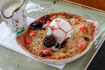 deconstructed apple fruit pie dessert