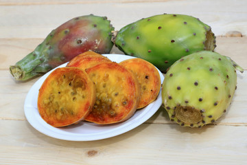 Fichi d'India come frutto fresco