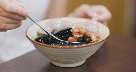 Famous tofu pudding in Taipei