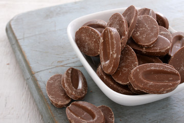 loose chocolate pieces