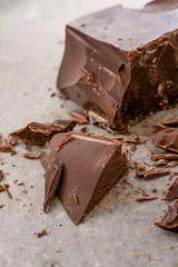 loose chocolate pieces