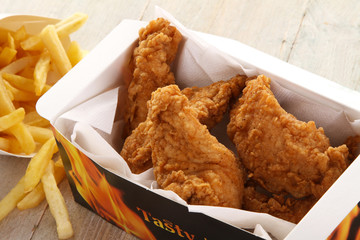southern fried chicken with fries