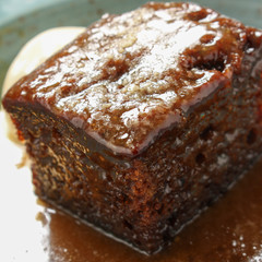 plated sticky toffee pudding dessert