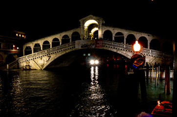 Fototapeta na wymiar Ponte di Rialto