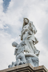 Statue de notre dame des naufragés de la pointe du raz