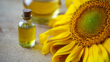Ayçiçeği yağı ve ayçiçeği