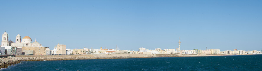 Cadiz seafront panorama © Vittorio Ambrosio