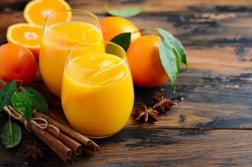 Fall Winter Cocktail Hot Spicy Orange Punch 