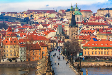 Obraz premium View onto Prague Castle from Charles Bridge