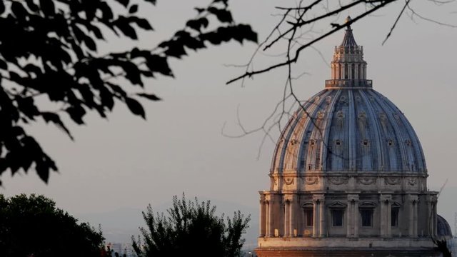 Time Lapse ZoomOut Saint Peter Dome at dusk