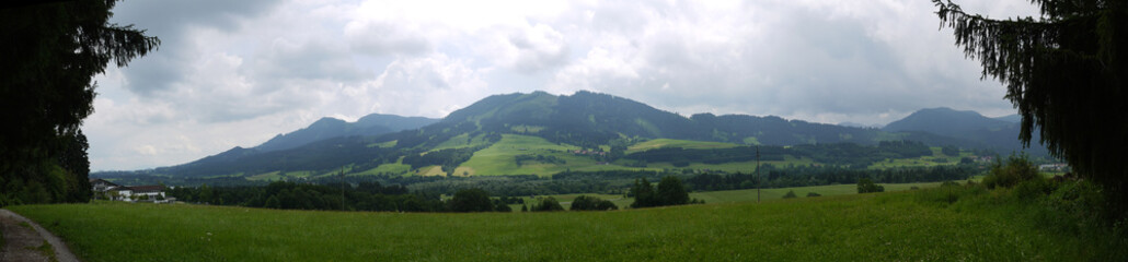 Fototapeta na wymiar Panoramic View in Wertach