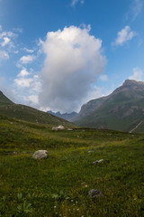 Fototapeta premium the little cloud into the alpine valley