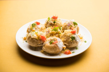 Dahi Puri chat is an indian road side snack item which is especially popular in the state of Maharashtra, India