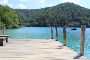Molo sul Lago nel Parco Nazionale di Plitvice - Croazia