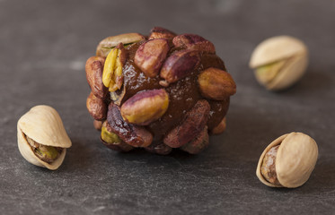 Energy Balls mit Nüssen