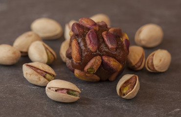 Energy Balls mit N&uuml;ssen