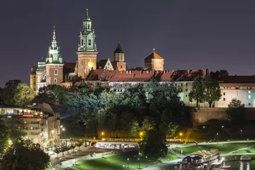 Fotobehang Krakau Koninklijk Wawel-kasteel bij nacht - Krakau