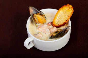 Mussel cream soup